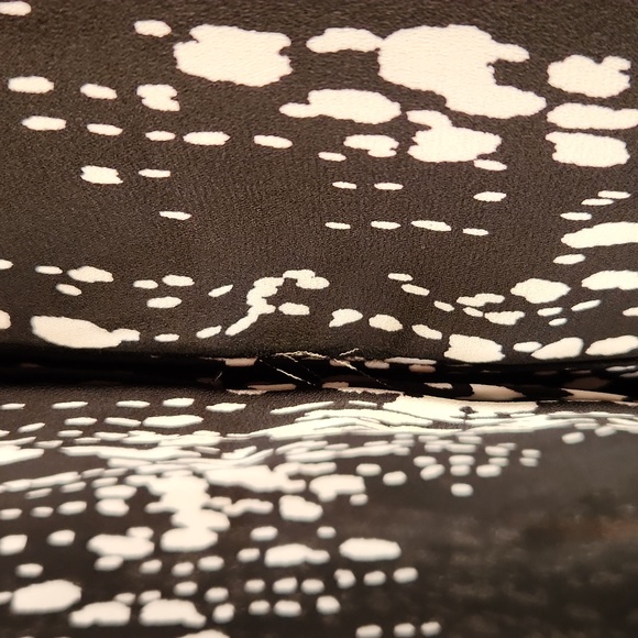 Sheer Button Down Tunic - Picture 3 of 6